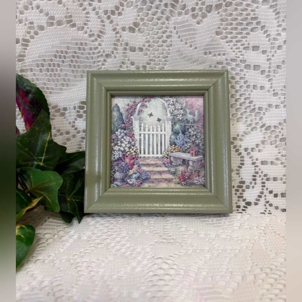 Vintage 4x4 Small Garden Gate Picture / Cottage / Country / Shelf Hutch Filler